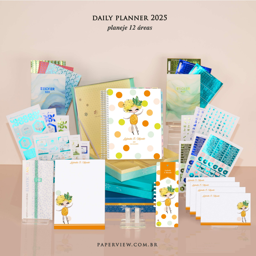 Daily Planner 2025 Frutti Girl Pineaple