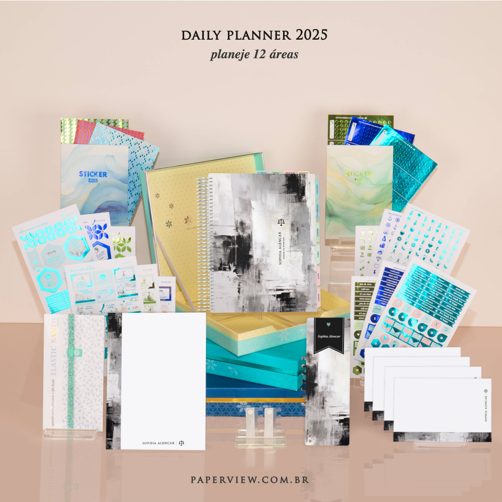 Daily Planner 2025 Vogue II