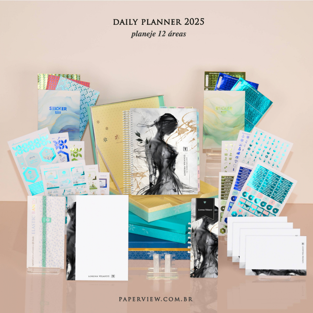 Daily Planner 2025 Vogue IV